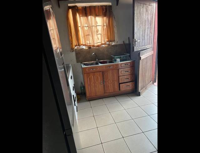 2 BEDROOM HOUSE FOR SALE IN KATLEHONG SOUTH